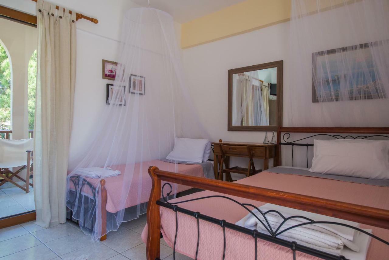 Maria Village Vourvourou Exterior foto